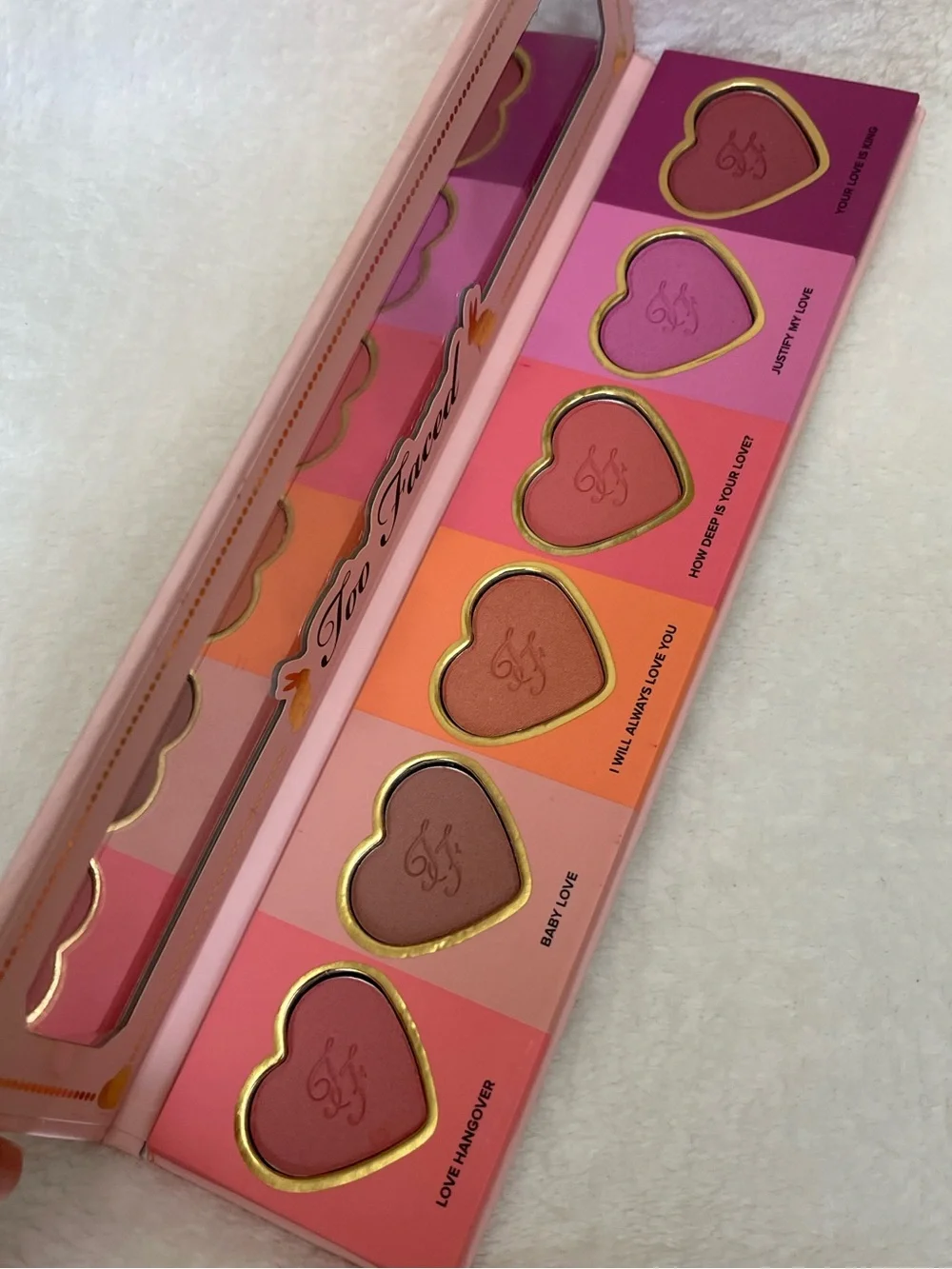 Too faced Love Flush long Lasting Blush Wardrobe and Small Brush applicator New